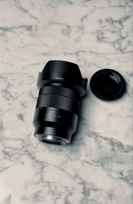 Обектив 24-70 .4F sony