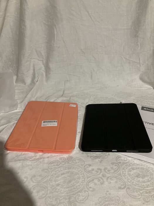 Huse protectie ipad 10.9 noi