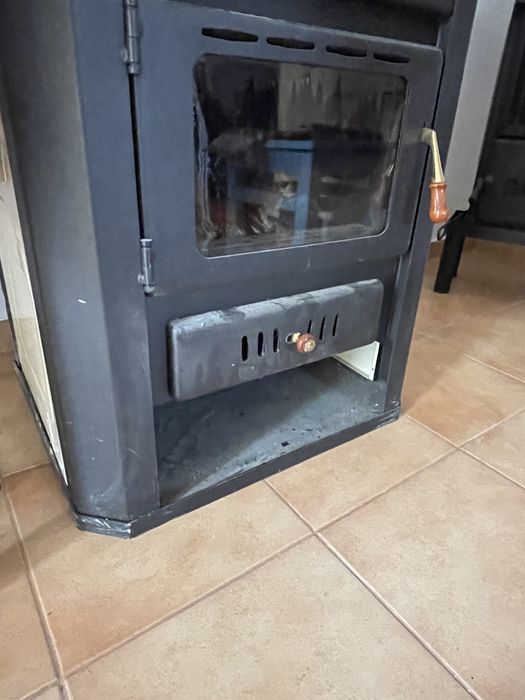 Soba, semineu cetrala incalzire