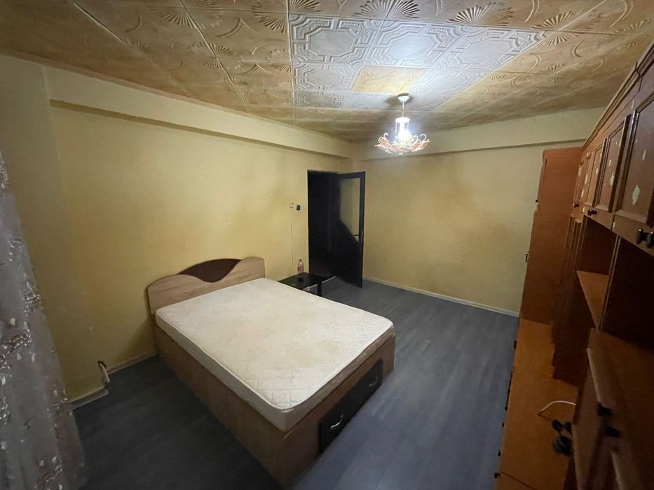 Închiriez apartament cu doua camere