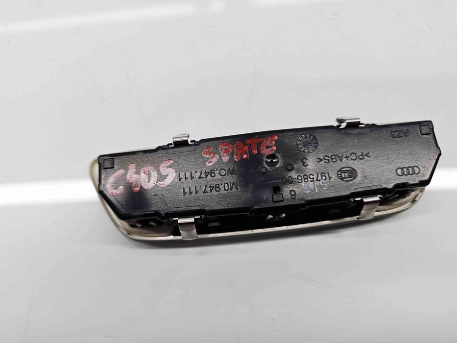 Plafoniera spate Audi A4 (8W2, B9) [Fabr 2015-2023] 8W0947111