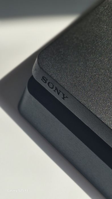 Sony Playstation 4 slim