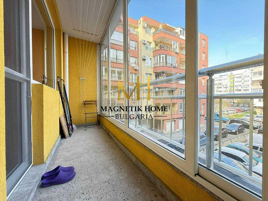 Страхотен двустаен апартамент срещу Мол Галерия в ж.к. Славейков