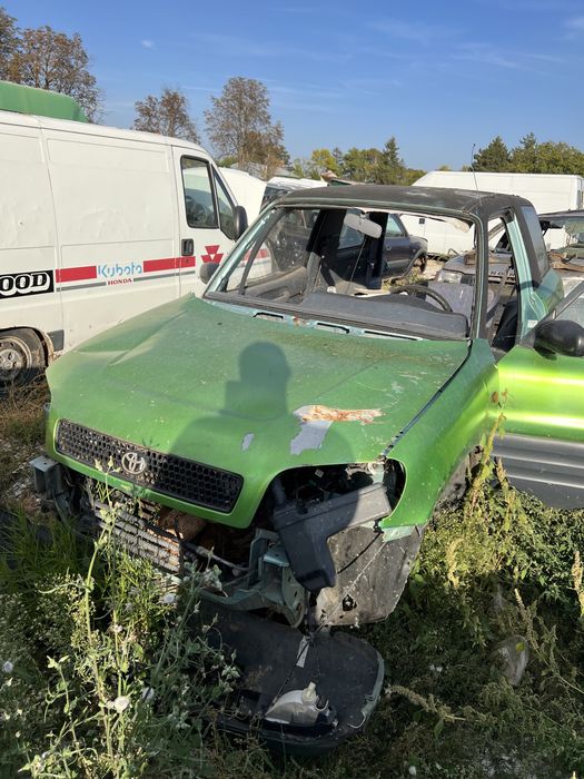 Toyota Rav4 НА ЧАСТИ