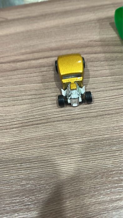 Машинки оригинал hot wheels