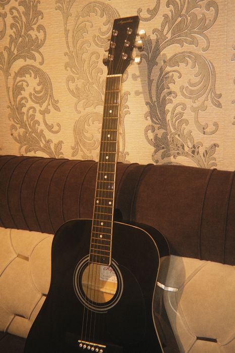 гитара акустическая
