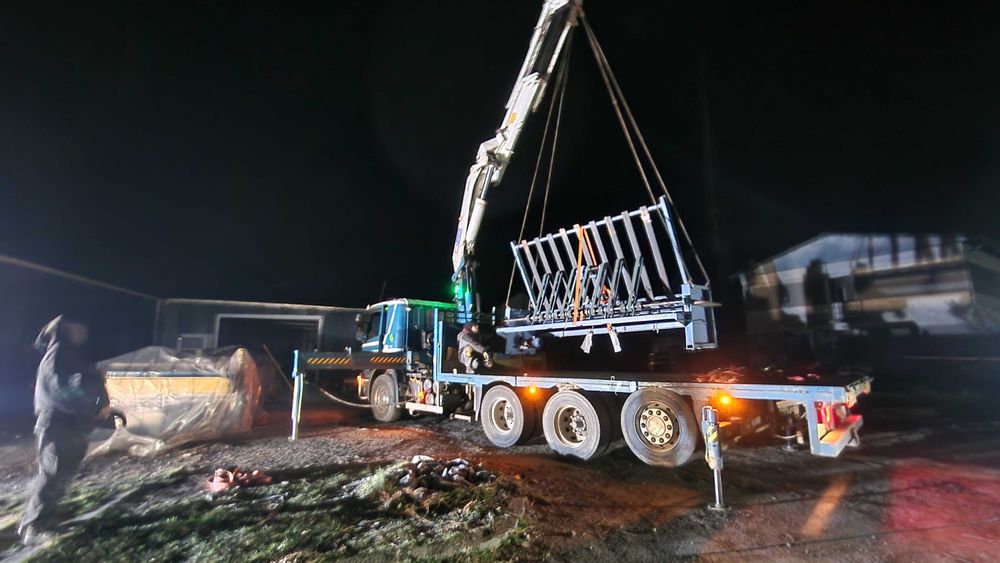 Inchiriere camion cu macara - Bucuresti / Ilfov