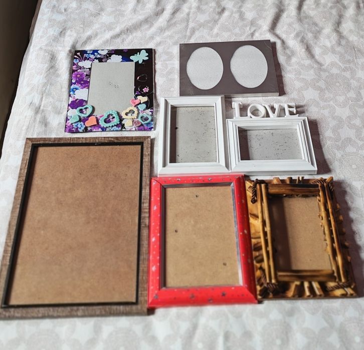 Отдам фоторамки за
