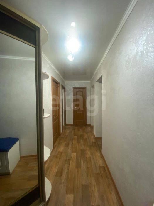 Продам 3 ком квартиру на 11 мкр
