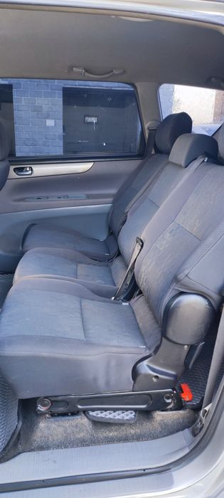 Toyota avensis verso