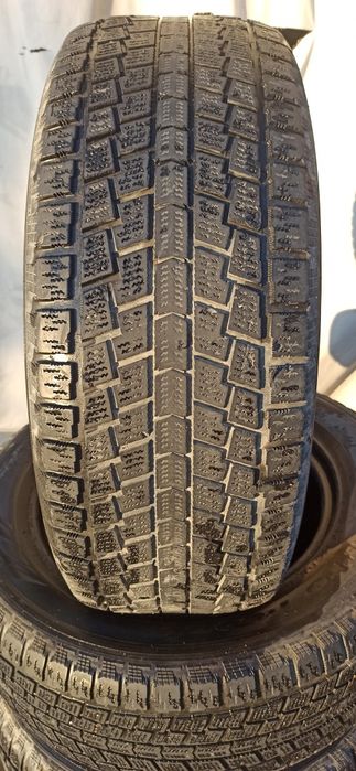 Комплект 275/60/18