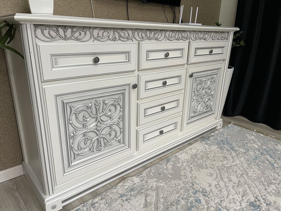 Продам камод отличного качества