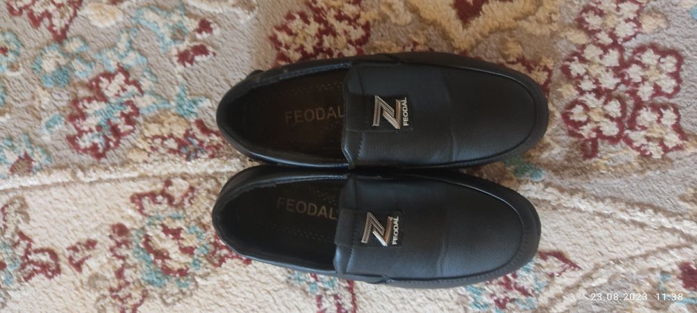 Продам Детски туфли