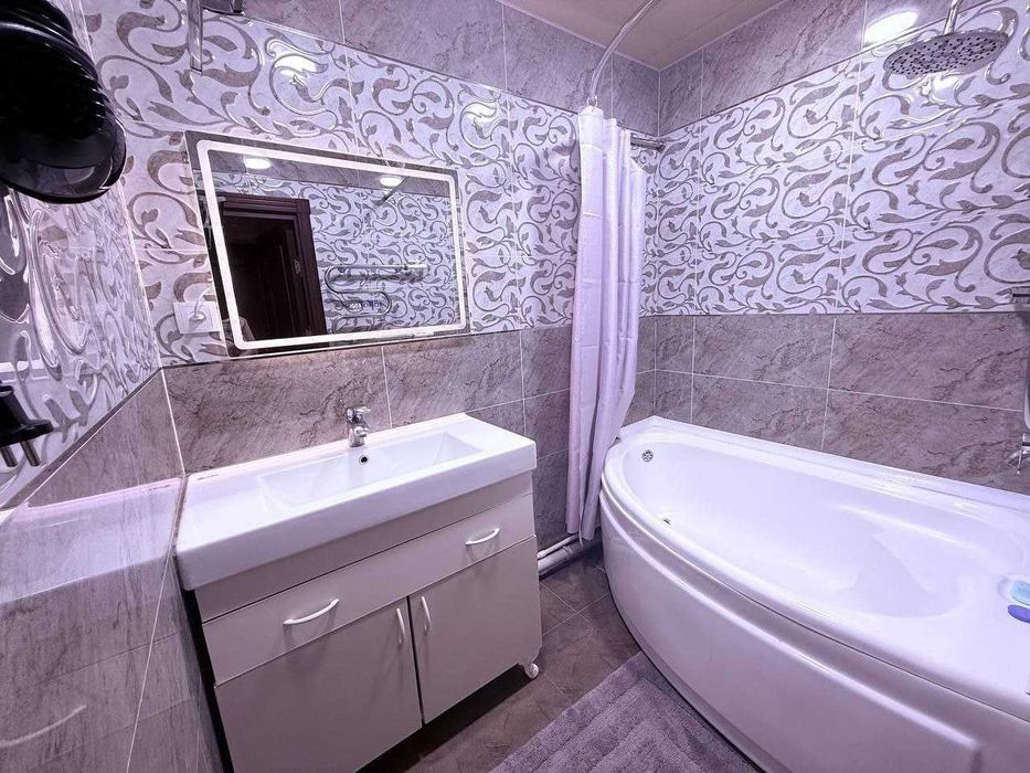 Srochna sotiladi 3 xona