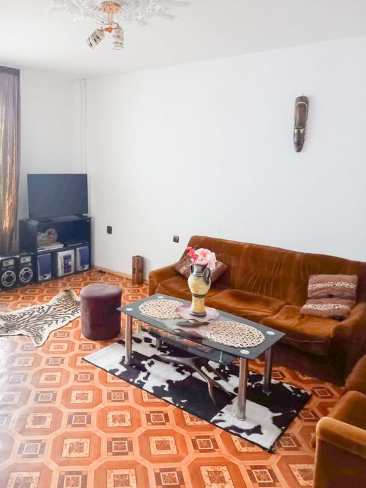 Продава се Тристаен апартамент в Бургас, Възраждане - 87 кв.м за 2069 €/кв.м - Снимка #4