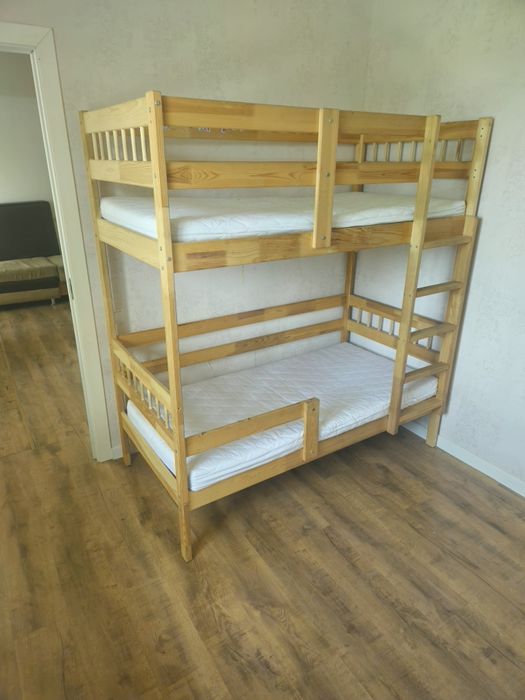 Кровать детский дерево