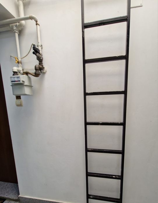 Curatenie scari de bloc / asociatii de proprietari