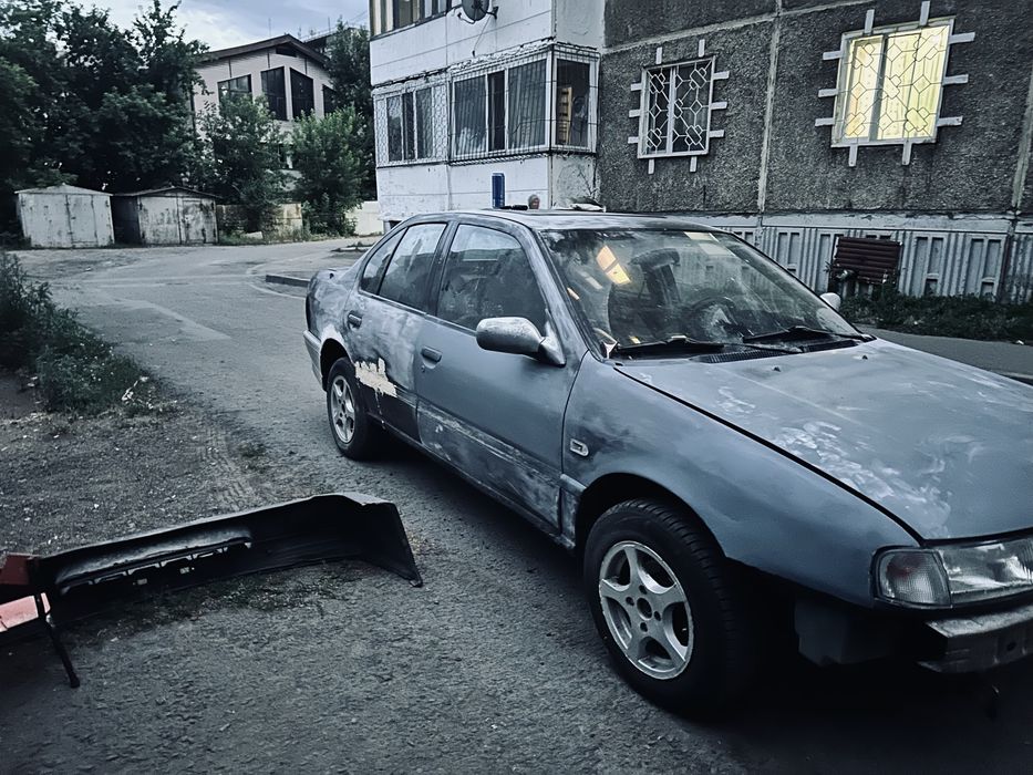 Срочно продам Ниссан примера п10