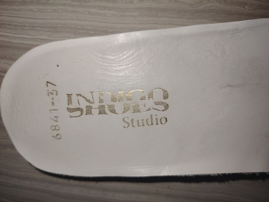 Обувки Indigo 38