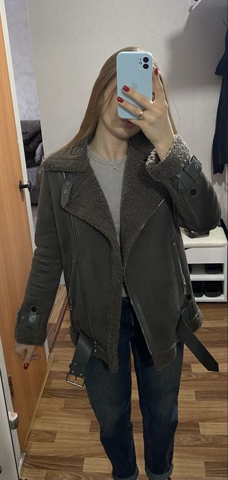 Продам весеннюю дубленку