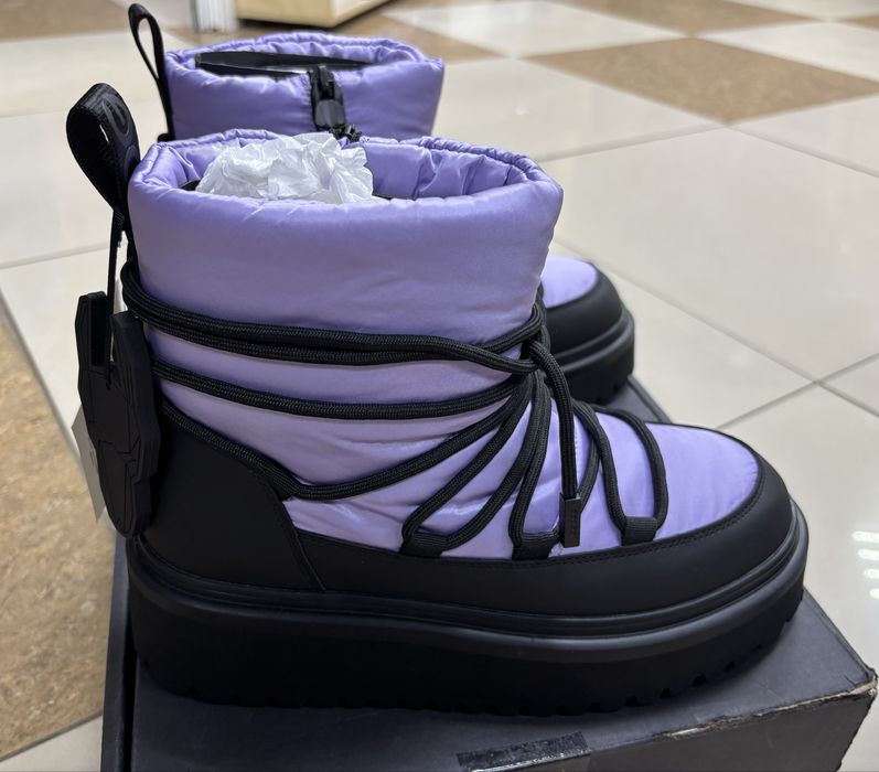 Дутики бренда JOG DOG