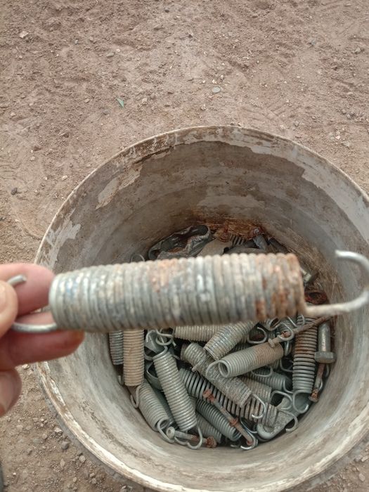 Батуттың пружиналары сатылады.