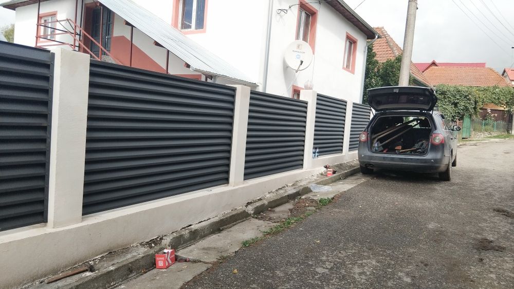 Vand garduri și porți