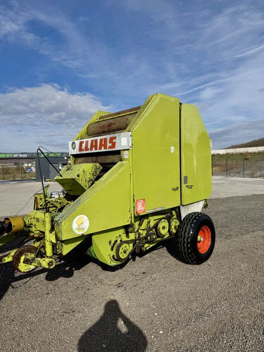 Presa balotat rotunda claas roland 62