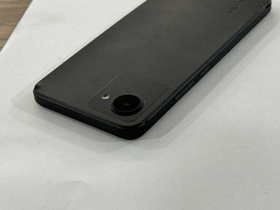 Продавам Realme C30