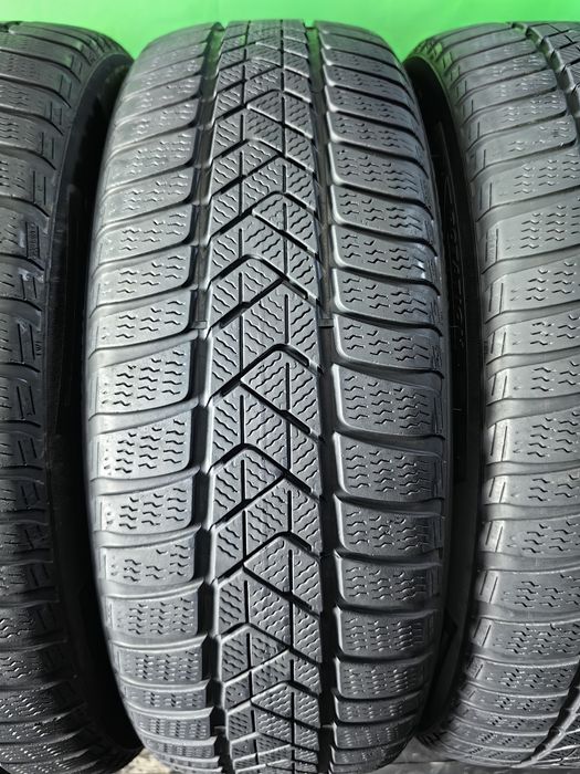 225/60R18  Pirelli sottozero 3 stare foarte buna