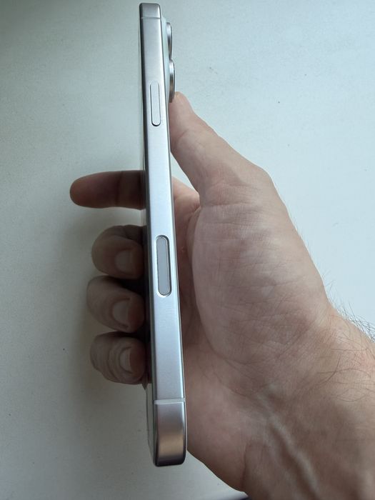 Продам iPhone 16 pro max, EAC, АКБ 92%, без обмена