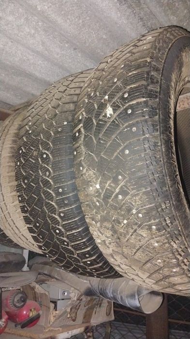 Продам зимние шины