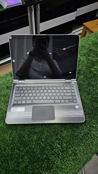 “HP Pavilion x360 / i3 7-avlod / SSD 256 / Sensor”