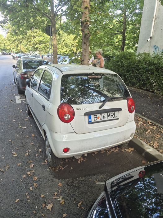 Mașina chevrolet spark