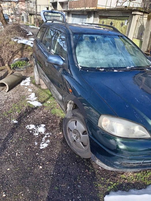 Орел Астра на части