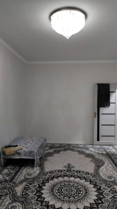 Uy sotiladi 1-etaj,  3-xonalik,