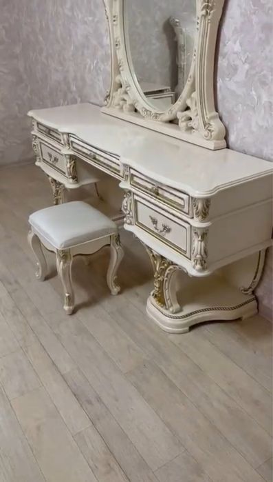 Спальня сатылады