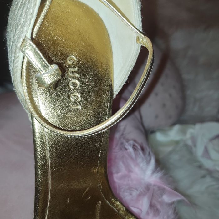 Sandale Gucci, autentice