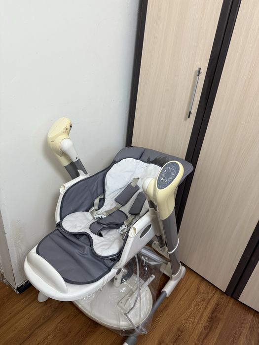 Topmark люлка-столче за хранене Xavi col