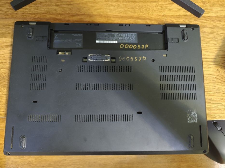 Lenovo thinkpad t470 i5/8/128/win10