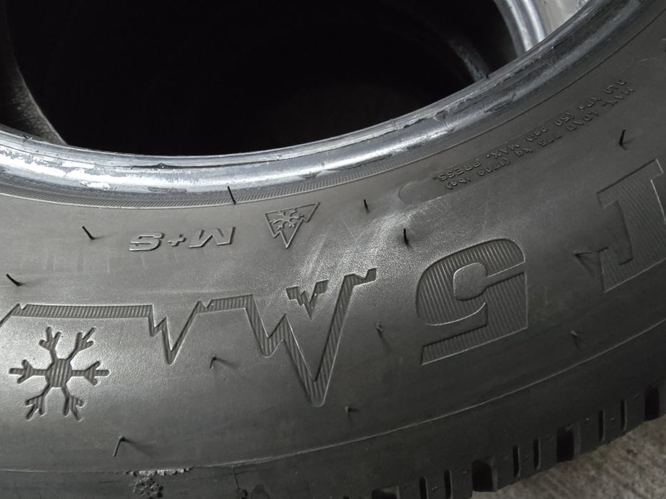 Dunlop 215/60 R16 99H MS iarnă