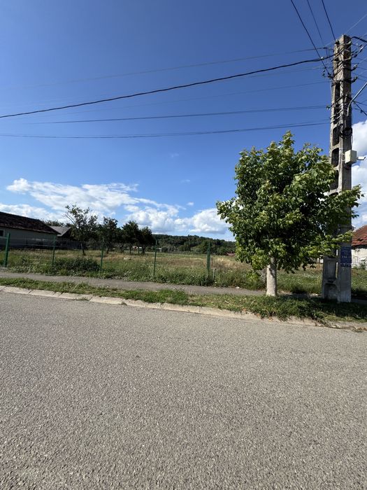 Teren zona Piata - Bratca