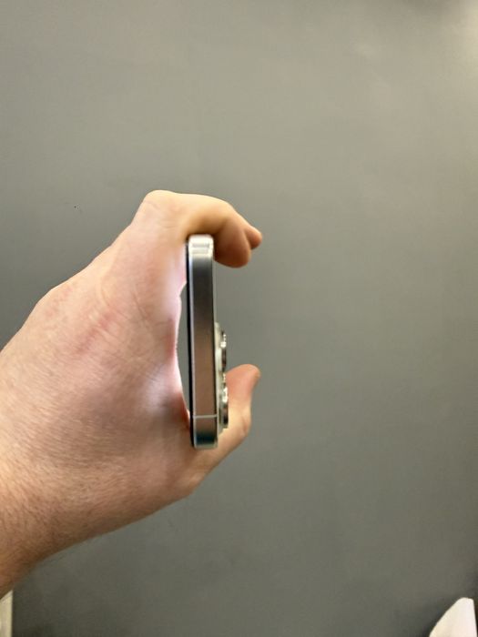 iPhone 15 Pro Max на 1000Gb 1Tb