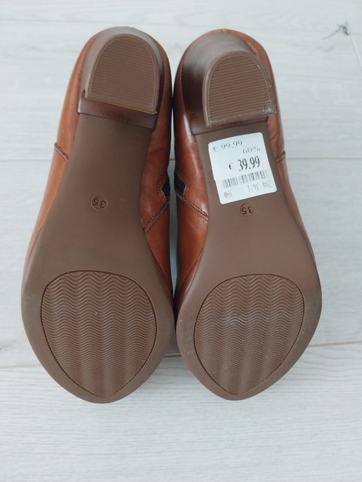 Botine Bata piele naturala