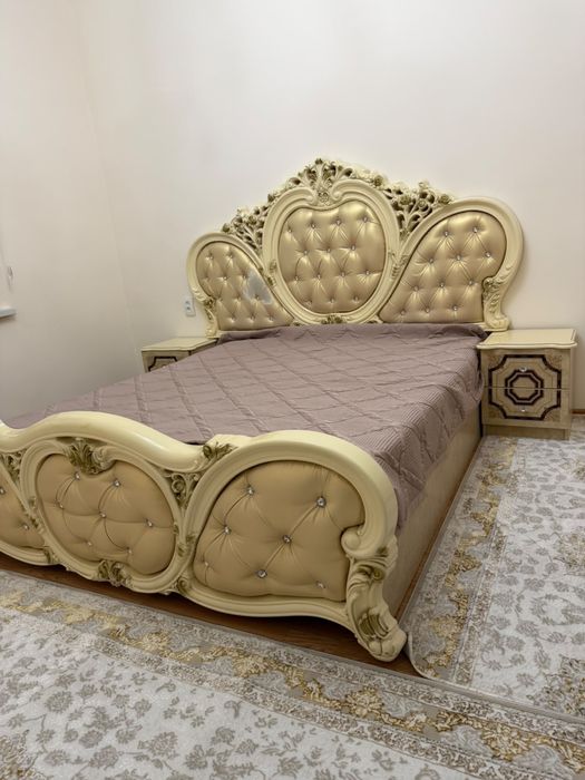Кровать + тумба камод