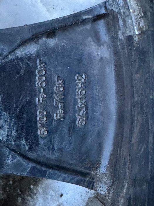 Продам диски с шинами