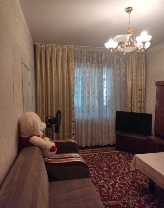 Продается квартира Юнусабад 8кв 2/3/4