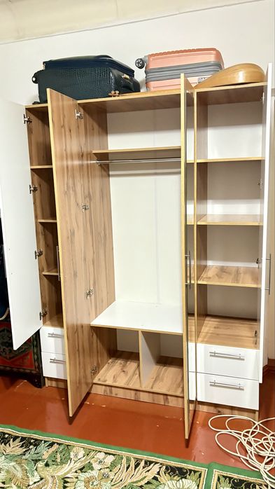 Распашной шкаф Barakat Atlant