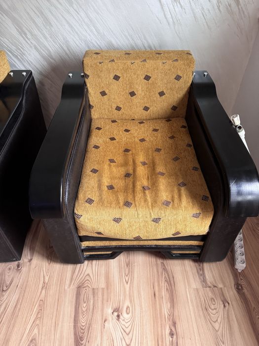 Fotolii PAL si textil galbene