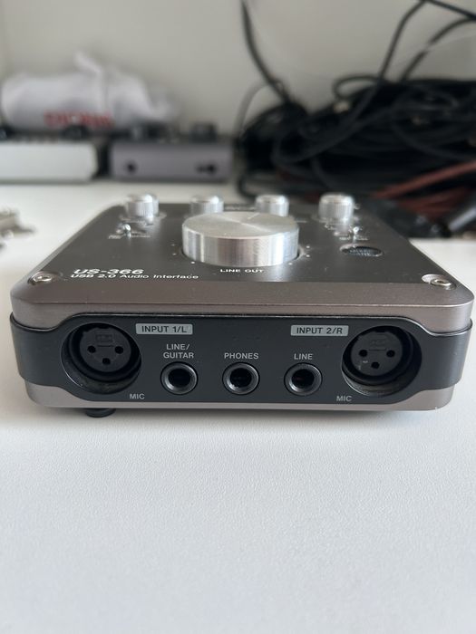 Звуковая карта tascam